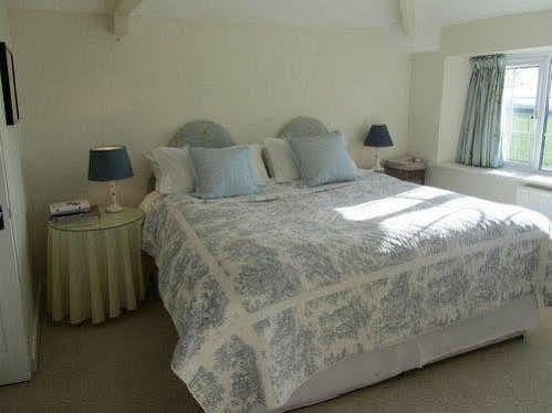 The Coach House Bed & Breakfast Ross-on-Wye Exterior photo